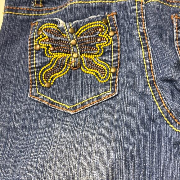 Bongo Girl's Denim  Embellished Dark Wash Capri - Picture 3 of 6